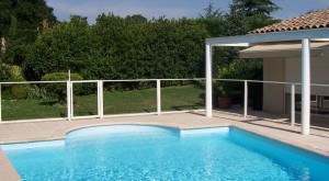 sécurité : Barriere piscine transparentes