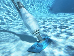 balai-de-piscine-aspirateur-skooba-max-kokido