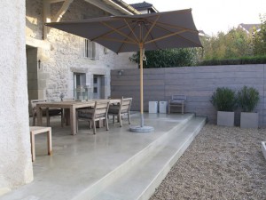 Terrasse en béton ciré