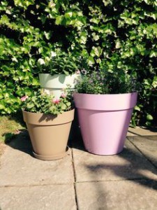 Décorer sa terrasse : pots de fleurs