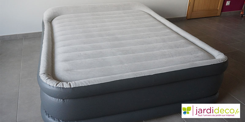 Comment gonfler un matelas gonflable