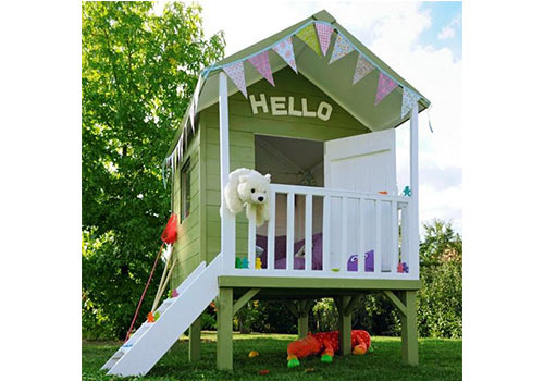 cabane-en-bois-verte-pour-enfants