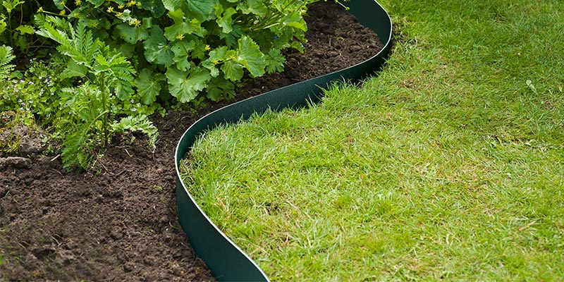 comment installer une bordure de jardin en pvc ?