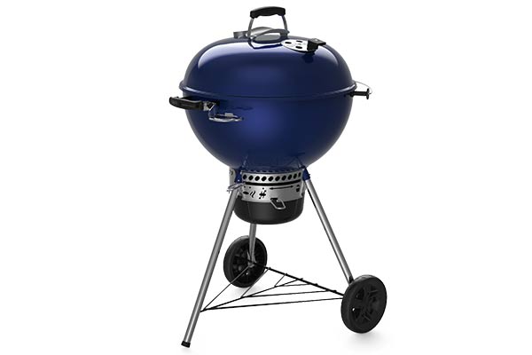 Weber-noel-barbecue-charbon-master-touch-bleu-14716053-2