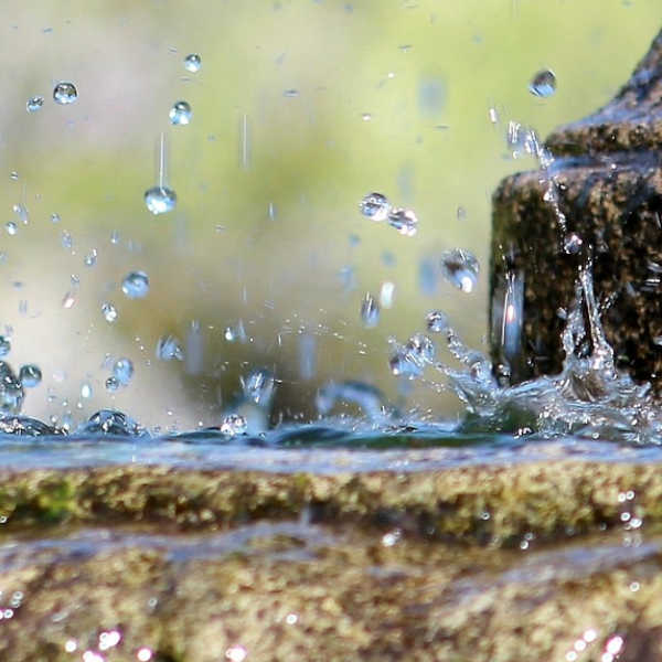 eau-fontaine-jardin